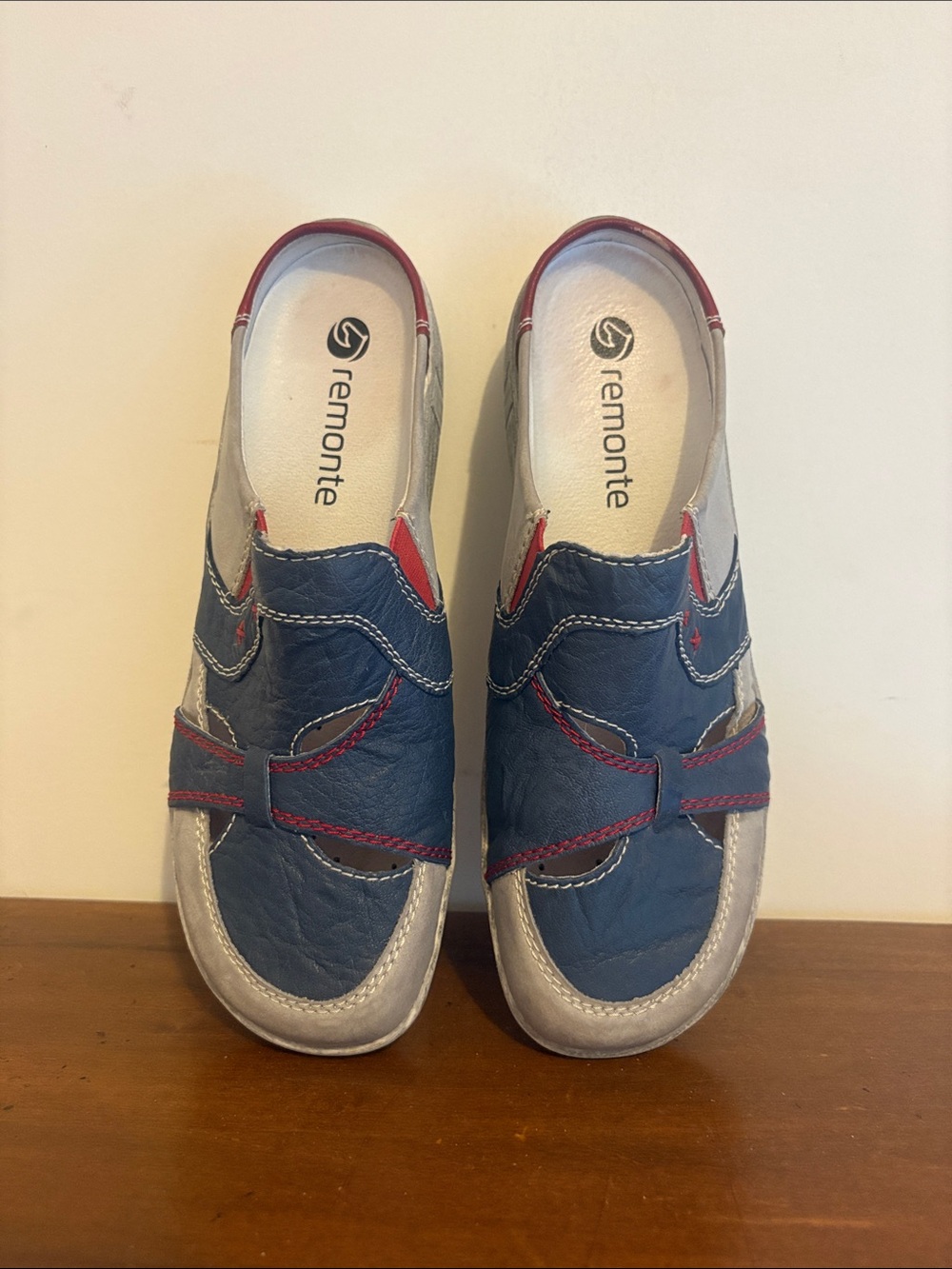 Remonte Navy Blue, Silver & Red Leather Slip-On Clogs